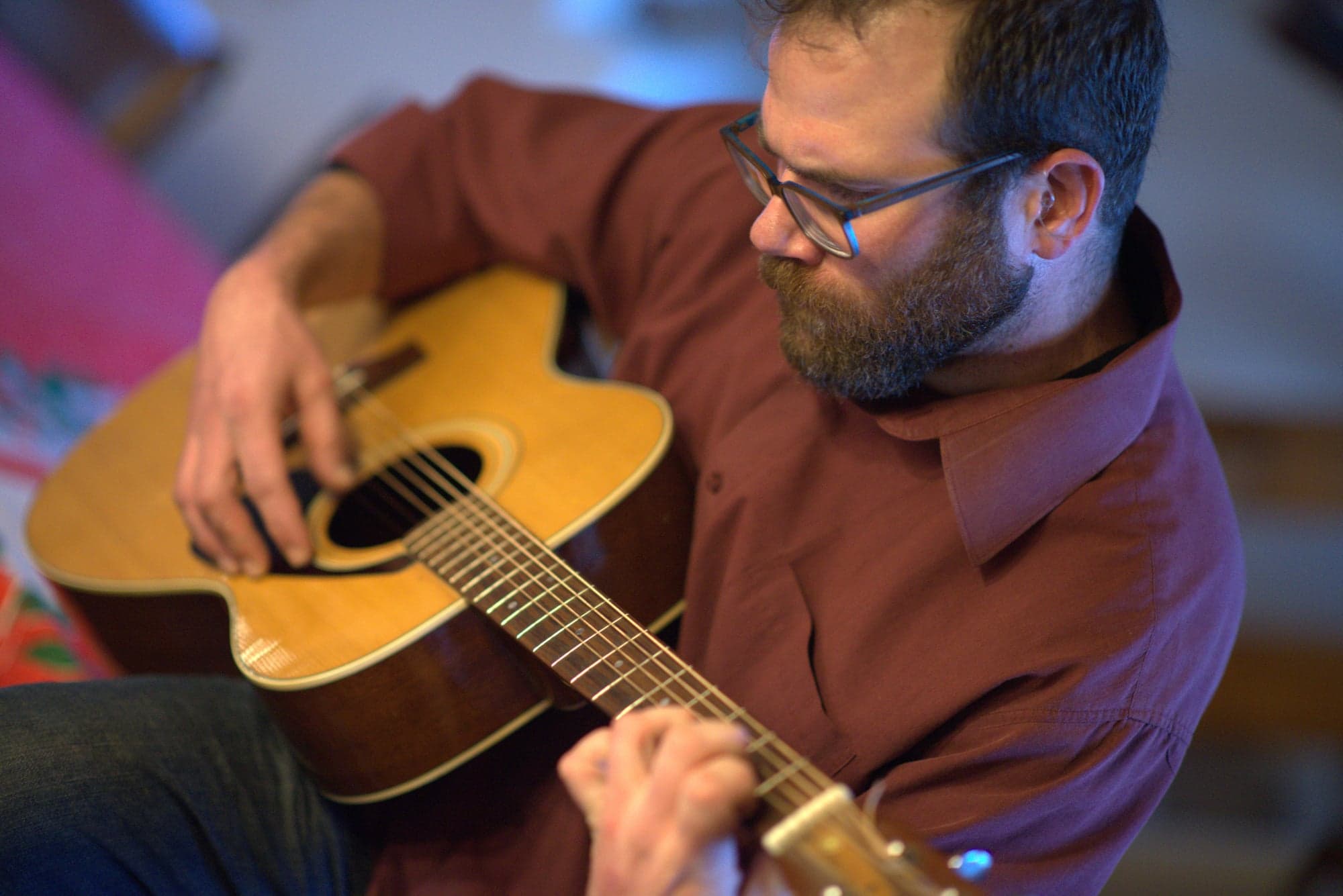 Guitarist, Warm Light
